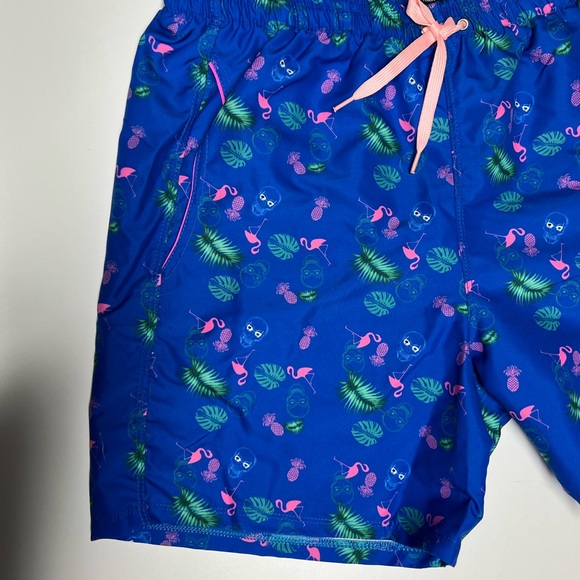Quick dry Men’s swimming trunks blue with tropical print - Picture 6 of 6
